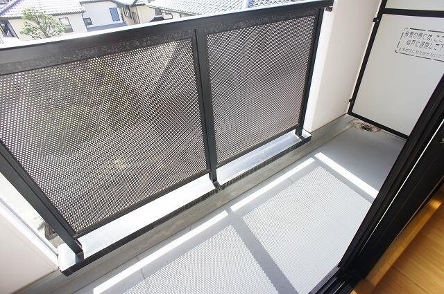 物件内観写真19　(落ち着いた時間を過ごせるバルコニーです)