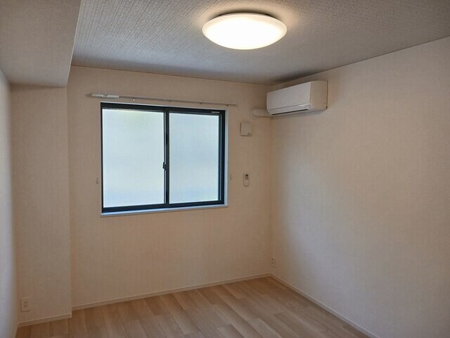 物件内観写真15　(過ごしやすい室内です)