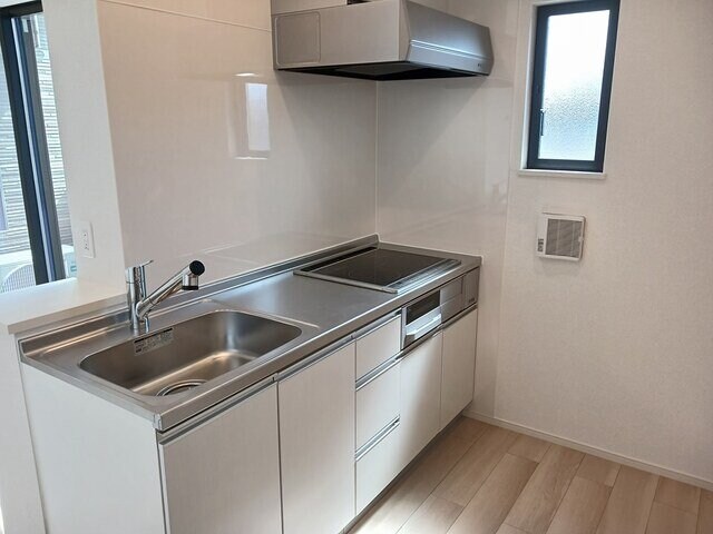 物件内観写真10　(お料理しやすいキッチンです)