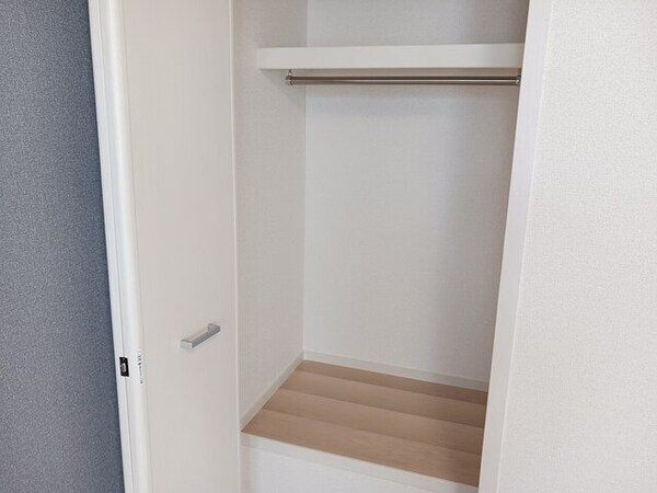 収納(便利な収納スペースです)