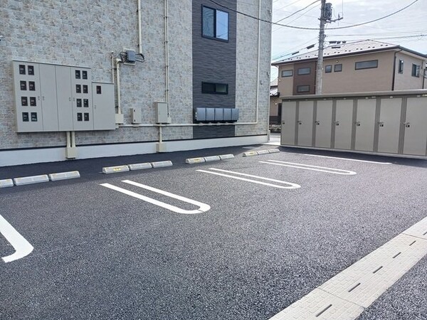 駐車場(駐車場完備です)