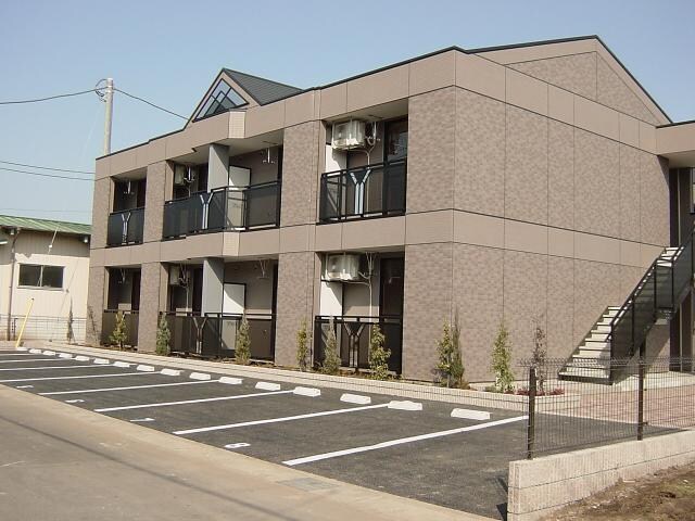 物件外観写真2　(外観写真（昼）)