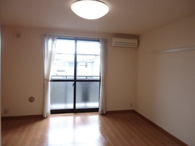 物件内観写真9　(洋室)