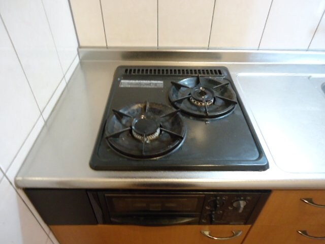 物件内観写真24　(２口ガスコンロ)