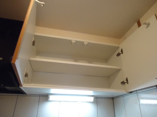 物件内観写真25　(キッチン収納)