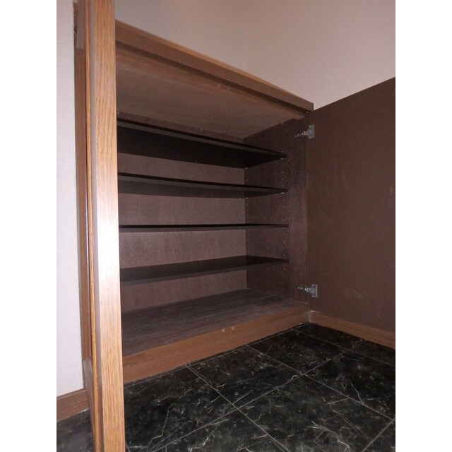 物件内観写真11　(内装も気になるポイント)