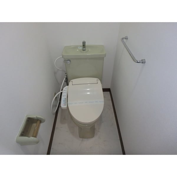 トイレ(ゆったりとした空間のトイレです)