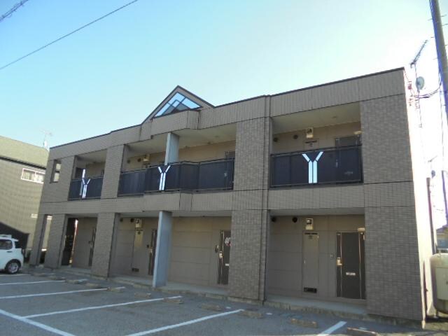 物件外観写真1　(外観写真（昼）)