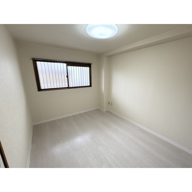 物件内観写真7　(内装も気になるポイント)