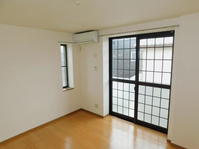 物件内観写真11　(内装もきれいです)