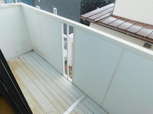 物件内観写真19　(バルコニー付きです)