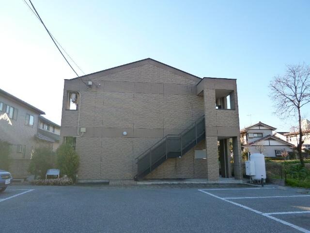 物件外観写真2　(外観写真（昼）)