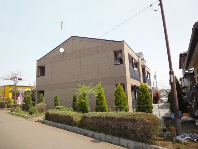 物件外観写真3　(外観写真（昼）)