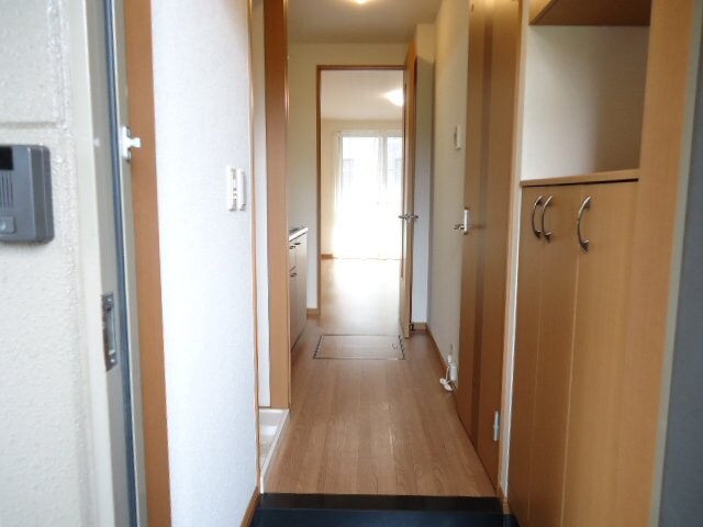 物件内観写真27　(廊下)