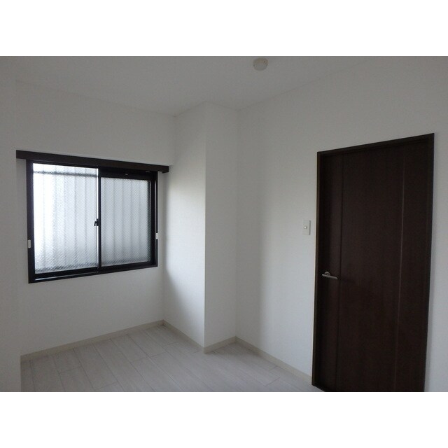 物件内観写真10　(おしゃれな内装です)