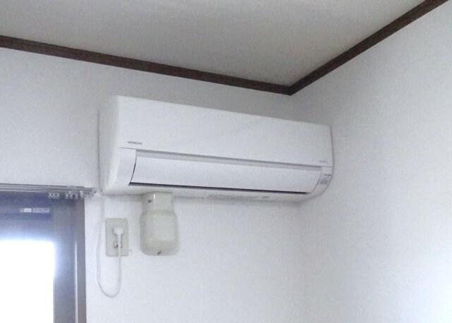 物件内観写真10　(エアコン　＊イメージです)