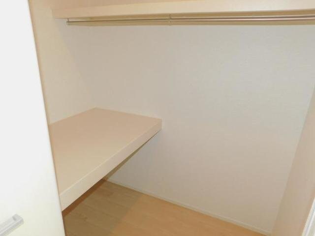 物件内観写真16　(収納があります)