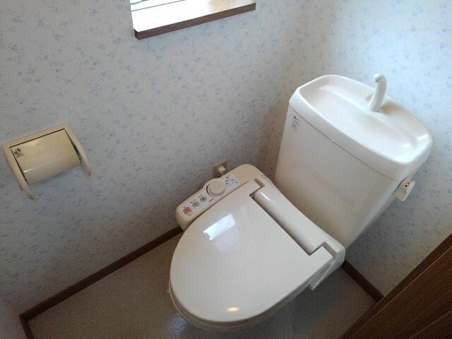 物件内観写真13　(トイレも気になるポイント)
