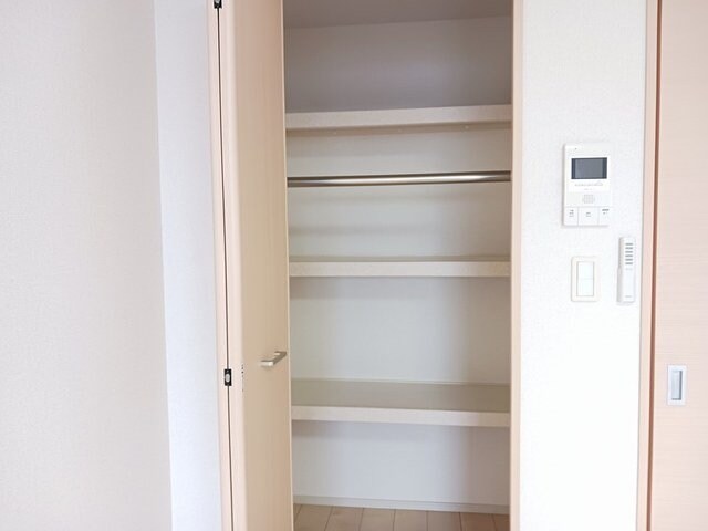 物件内観写真17　(十分な収納スペースがあります)