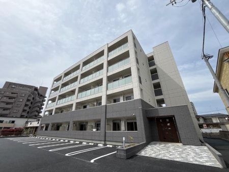 アーバンプレイス外観写真
