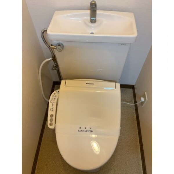 トイレ(落ち着いたトイレです)