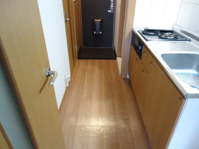 物件内観写真12　(廊下)