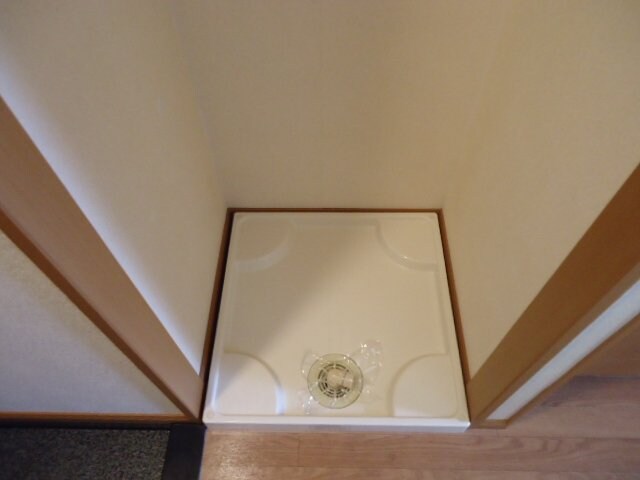 物件内観写真19　(洗濯機置場)