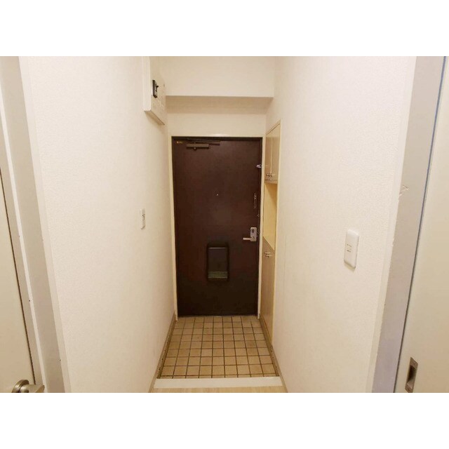 物件内観写真21　(シンプルで使いやすい玄関です)