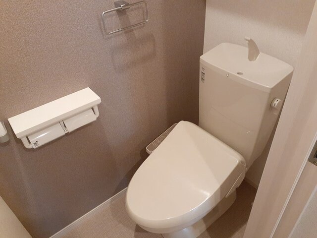 物件内観写真13　(トイレも気になるポイント)