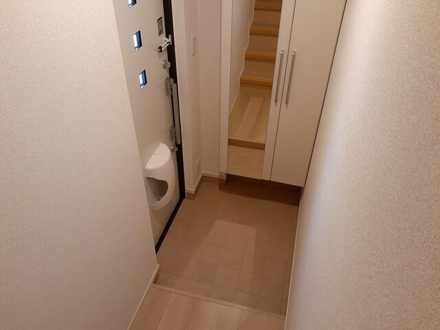 物件内観写真14　(毎日通る玄関はこちらです)