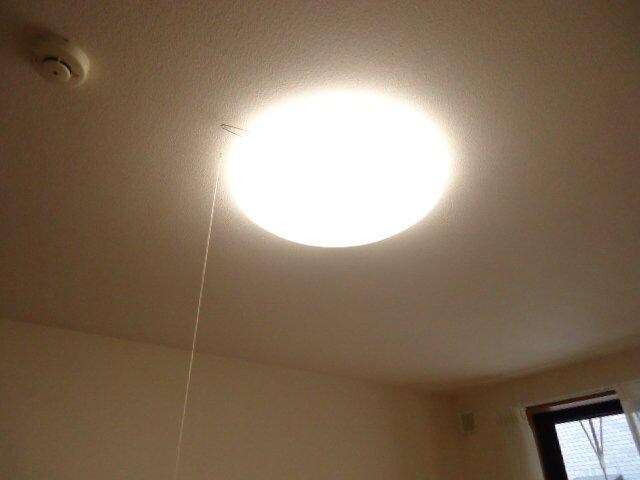 物件内観写真20　(照明)