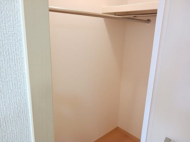 物件内観写真17　(大きなスペースがあり、収納には困りません)