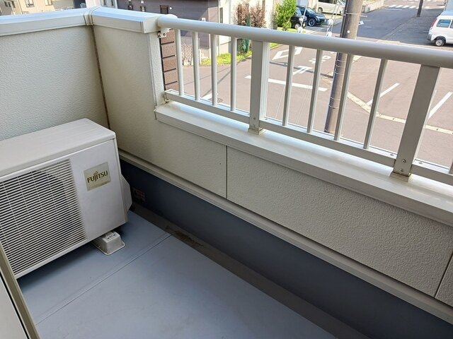 物件内観写真19　(陽当たり良好なバルコニーです)