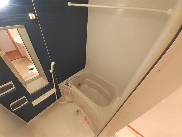 物件内観写真11　(日々の暮らしに欠かせないお風呂です)