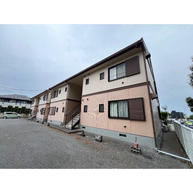 物件外観写真2　(物件の外観です)