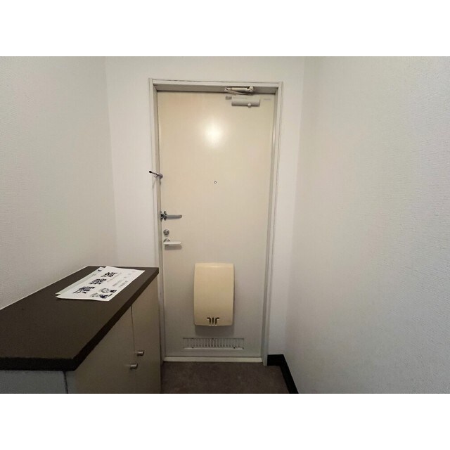 物件内観写真23　(毎日通る玄関はこちらです)