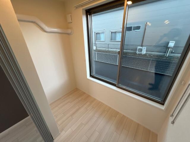 物件内観写真23　(ベランダ)