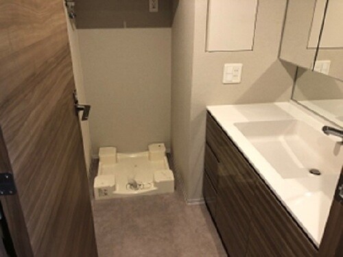 物件内観写真8　(室内洗濯機置き場　※2025年9月撮影)