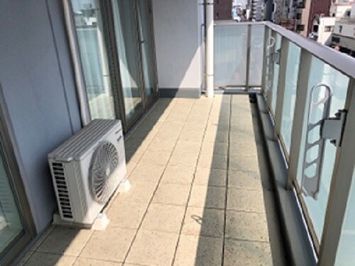 物件内観写真12　(バルコニー（晴天時）　※2025年9月撮影)