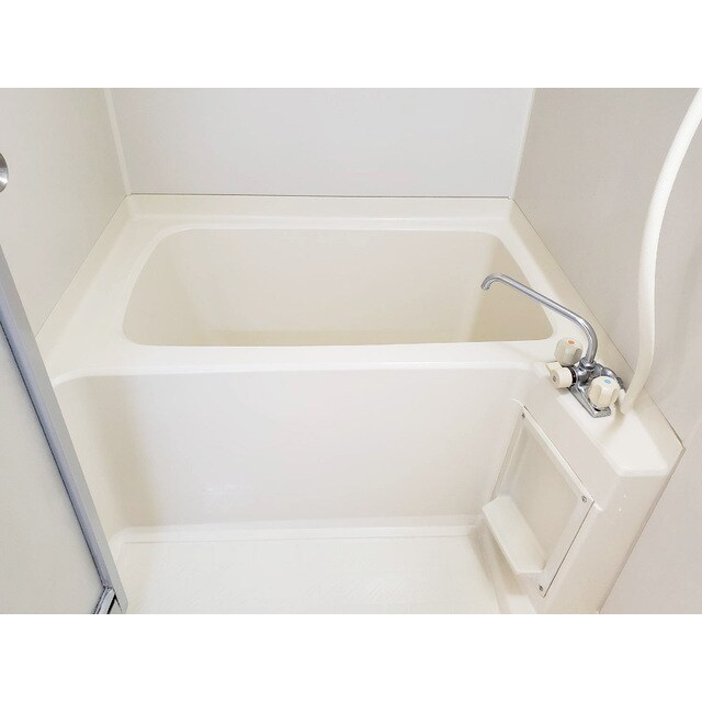 物件内観写真7　(内装は落ち着いています)