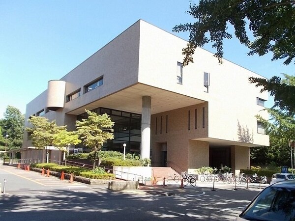 周辺環境(市立中央図書館まで450m)