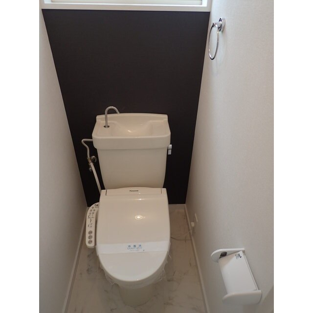 物件内観写真12　(トイレも気になるポイント)