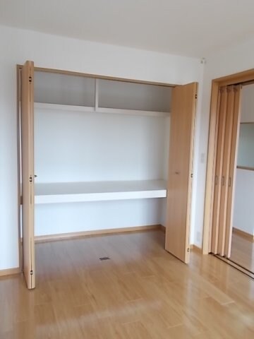 物件内観写真11　(内装もきれいです)