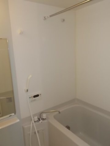 物件内観写真12　(お風呂です)