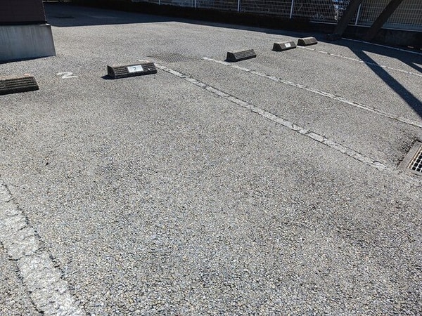 駐車場(駐車場です)