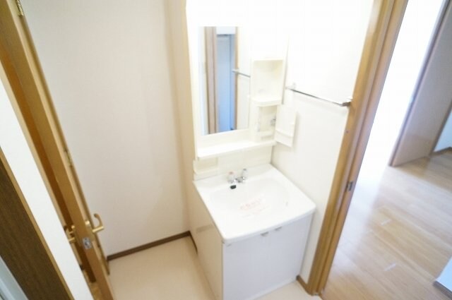 物件内観写真14　(忙しい朝には欠かせない洗面所です)