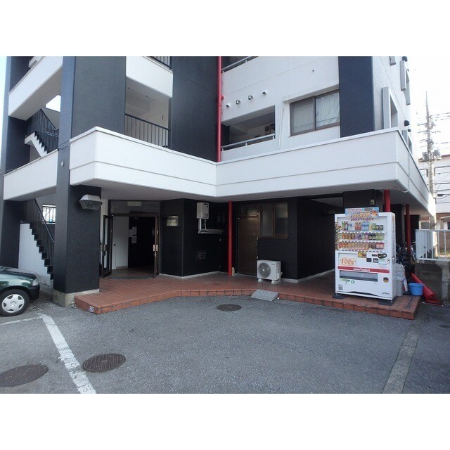 物件外観写真5　(外観もきれいです)