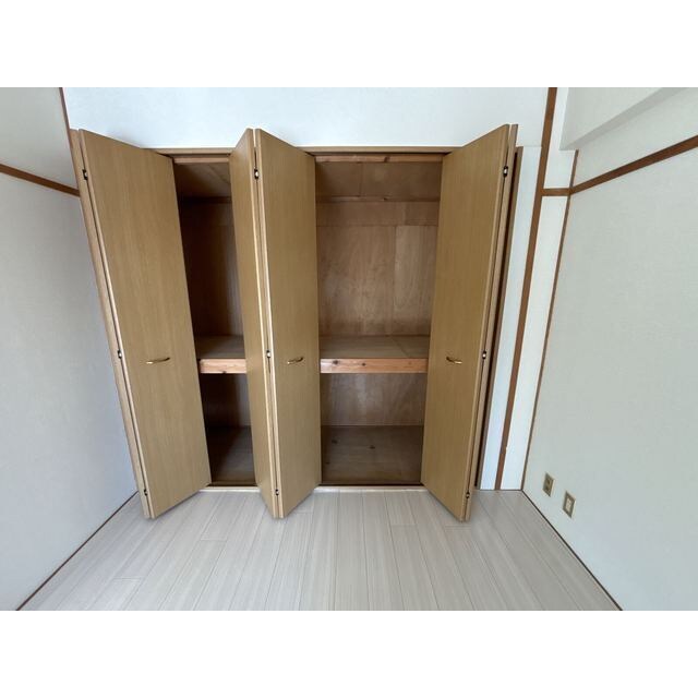 物件内観写真19　(物件の内装です)