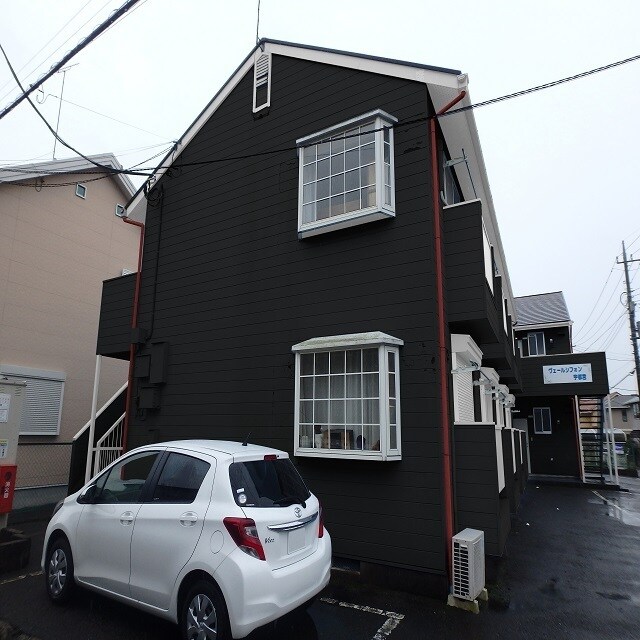 物件外観写真4　(きれいな外観です)