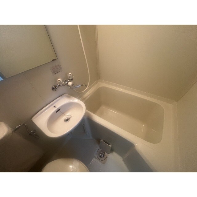 物件内観写真12　(洗面所です)